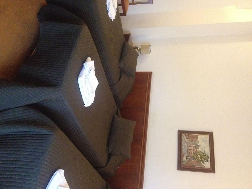 Hotel Reina Bucureşti Ngoại thất bức ảnh