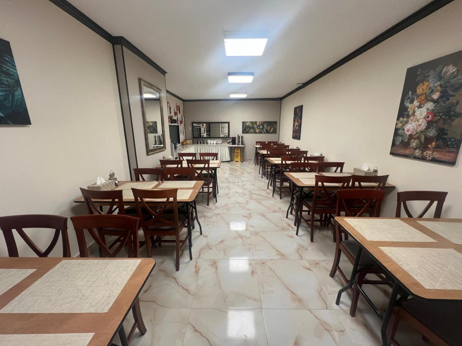 Hotel Reina Bucureşti Ngoại thất bức ảnh